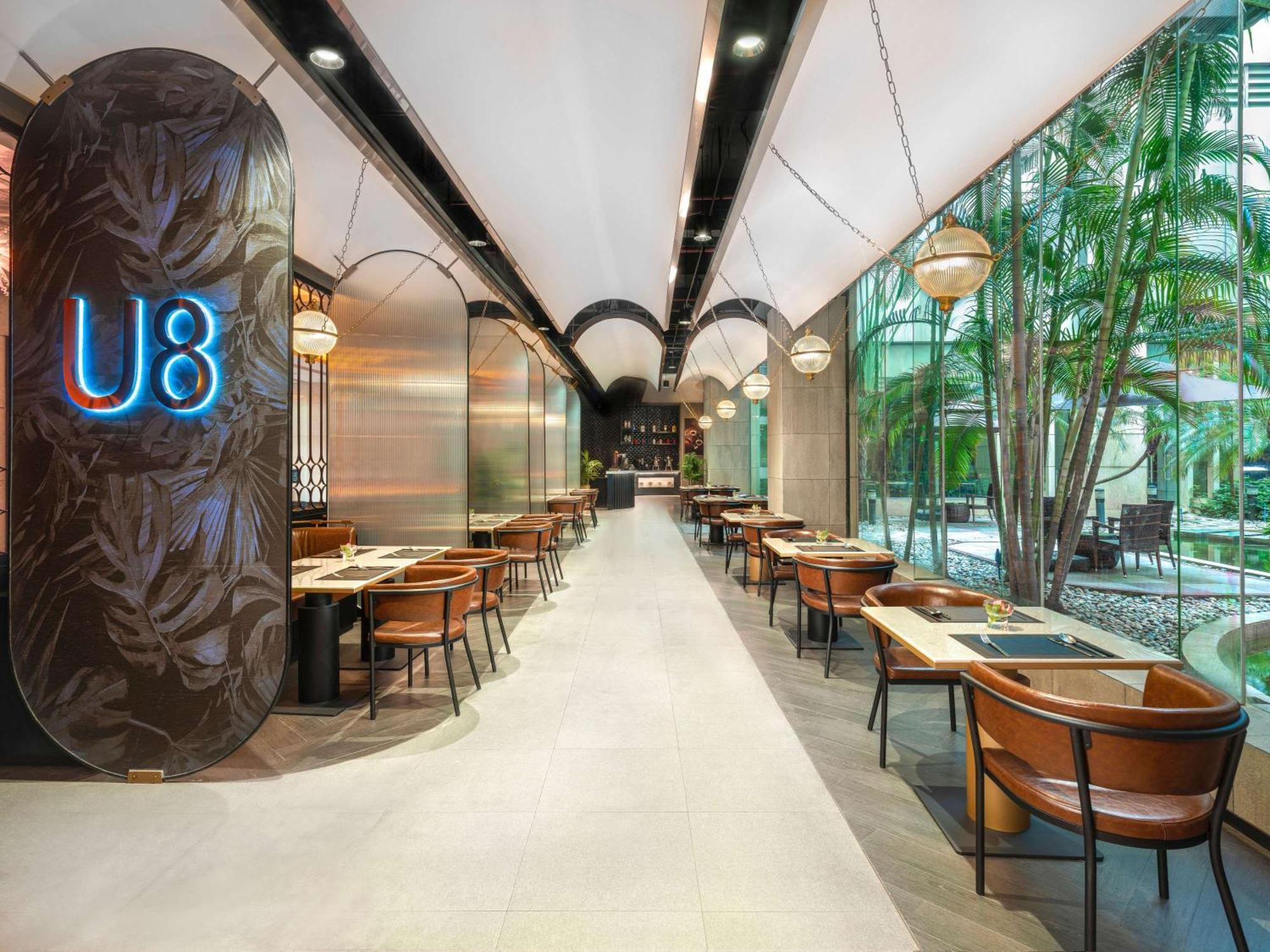 Pullman Baiyun Airport 5* Guangzhou
